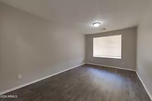 7805 W Cora Ln, Phoenix, AZ 85033 - Photo 14