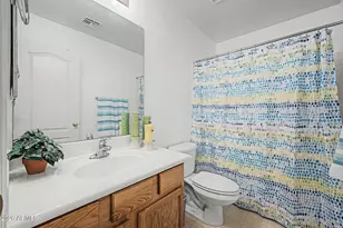1322 E Dunbar Dr, Phoenix, AZ 85042 - Photo 20