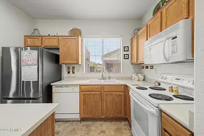 1322 E Dunbar Drive, Phoenix, AZ 85042 - Photo 12
