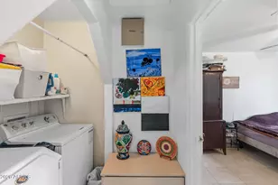 1229 E Devonshire Ave, Phoenix, AZ 85014 - Photo 30