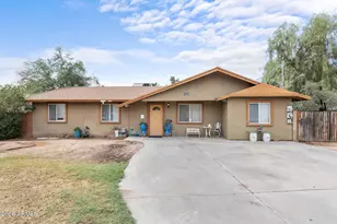 1229 E Devonshire Ave, Phoenix, AZ 85014 - Photo 1