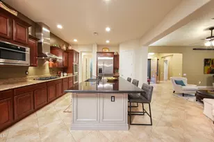 27507 N 56th Ln, Phoenix, AZ 85083 - Photo 14