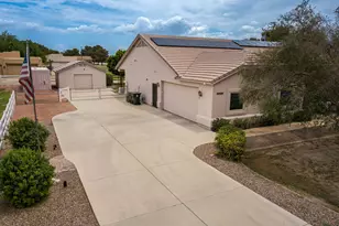 3511 S 201st Dr, Buckeye, AZ 85326 - Photo 42