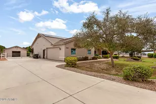 3511 S 201st Dr, Buckeye, AZ 85326 - Photo 40