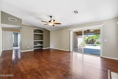 207 E Devon Drive, Gilbert, AZ 85296 - Photo 12