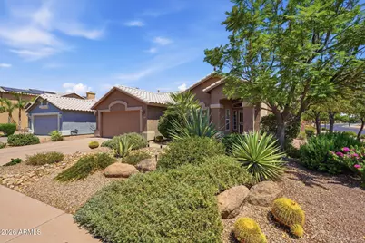 207 E Devon Drive, Gilbert, AZ 85296 - Photo 4