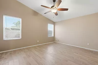 207 E Devon Drive, Gilbert, AZ 85296 - Photo 16