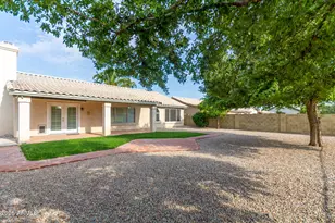 19912 N 76th Ave, Glendale, AZ 85308 - Photo 16