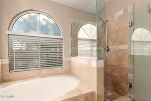 19912 N 76th Ave, Glendale, AZ 85308 - Photo 8