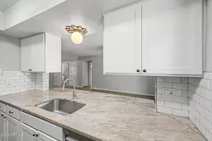 15616 N 56th Ave, Glendale, AZ 85306 - Photo 12
