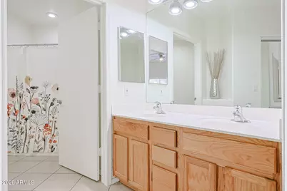 7993 W Zoe Ella Way, Peoria, AZ 85382 - Photo 10