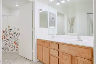 7993 W Zoe Ella Way, Peoria, AZ 85382 - Photo 10