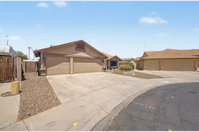24646 N 42nd Lane, Glendale, AZ 85310 - Photo 4