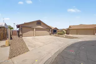 24646 N 42nd Ln, Glendale, AZ 85310 - Photo 4