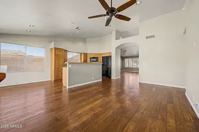 24646 N 42nd Lane, Glendale, AZ 85310 - Photo 12