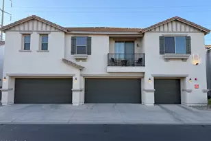 3060 E Dunbar Dr, Phoenix, AZ 85042 - Photo 2