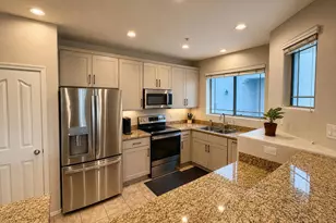 3060 E Dunbar Dr, Phoenix, AZ 85042 - Photo 12