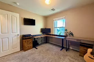 3060 E Dunbar Dr, Phoenix, AZ 85042 - Photo 20