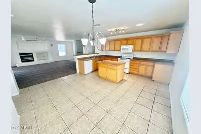 2106 W Alta Vista Road, Phoenix, AZ 85041 - Photo 12