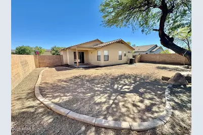 2106 W Alta Vista Road, Phoenix, AZ 85041 - Photo 36