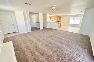 2106 W Alta Vista Rd, Phoenix, AZ 85041 - Photo 4