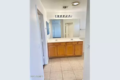 2106 W Alta Vista Road, Phoenix, AZ 85041 - Photo 20