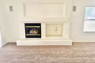 2106 W Alta Vista Rd, Phoenix, AZ 85041 - Photo 6