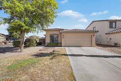 1753 E Anastasia Street, San Tan Valley, AZ 85140 - Photo 2