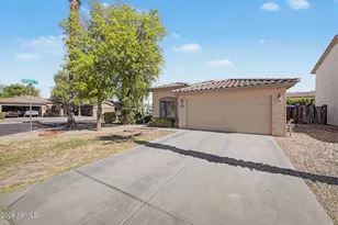 1753 E Anastasia St, San Tan Valley, AZ 85140 - Photo 4