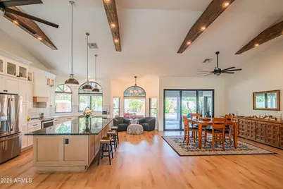 325 N La Arboleta Drive, Gilbert, AZ 85234 - Photo 2