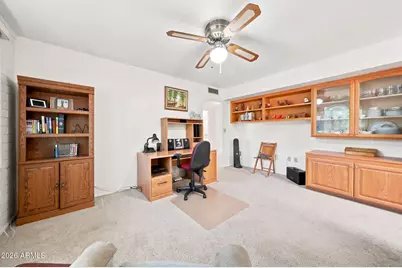 10254 W El Dorado Drive, Sun City, AZ 85351 - Photo 4