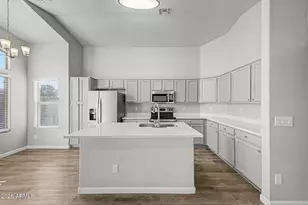 25846 W Kendall St, Buckeye, AZ 85326 - Photo 12