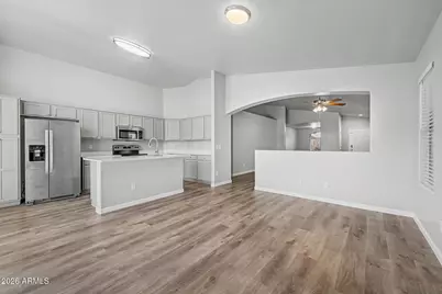 25846 W Kendall Street, Buckeye, AZ 85326 - Photo 8