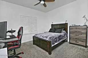924 E Dumbarton Ave, Gilbert, AZ 85298 - Photo 32
