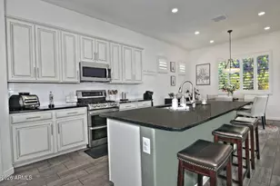 924 E Dumbarton Ave, Gilbert, AZ 85298 - Photo 10