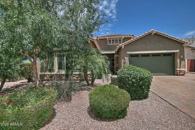 924 E Dumbarton Avenue, Gilbert, AZ 85298 - Photo 2