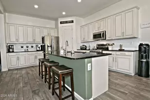 924 E Dumbarton Ave, Gilbert, AZ 85298 - Photo 12