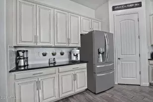 924 E Dumbarton Ave, Gilbert, AZ 85298 - Photo 14