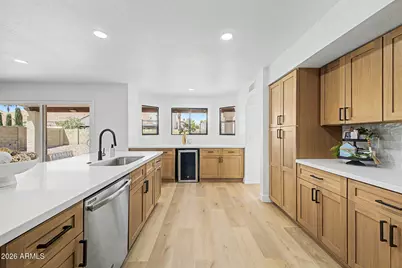 7380 W Piute Avenue, Glendale, AZ 85308 - Photo 2
