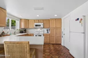 3508 E Campo Bello Dr, Phoenix, AZ 85032 - Photo 2