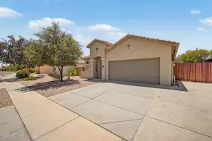 17007 W Southampton Rd, Surprise, AZ 85374 - Photo 2