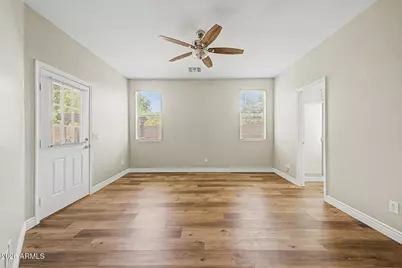 17007 W Southampton Road, Surprise, AZ 85374 - Photo 10