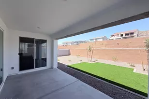 7022 W Pinnacle Vista Dr, Peoria, AZ 85383 - Photo 30