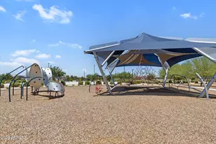 18633 W Desert Holw Dr, Wittmann, AZ 85361 - Photo 28
