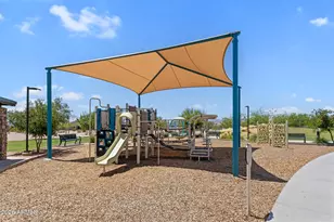 18633 W Desert Holw Dr, Wittmann, AZ 85361 - Photo 28
