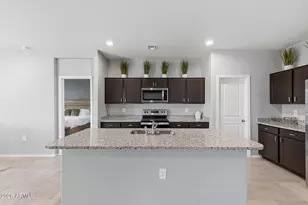 18633 W Desert Holw Dr, Wittmann, AZ 85361 - Photo 8