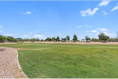 18633 W Desert Hollow Drive, Wittmann, AZ 85361 - Photo 34
