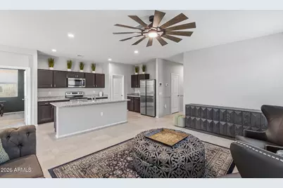 18633 W Desert Hollow Drive, Wittmann, AZ 85361 - Photo 6