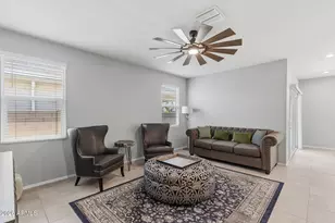 18633 W Desert Holw Dr, Wittmann, AZ 85361 - Photo 4