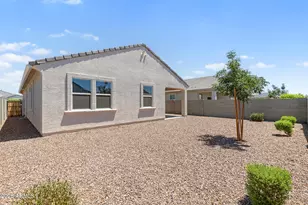 18633 W Desert Holw Dr, Wittmann, AZ 85361 - Photo 22